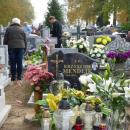 Polska - Łekno cmentarz w dniu święta zmarłych 1 listopad 2011r - panoramio (21)